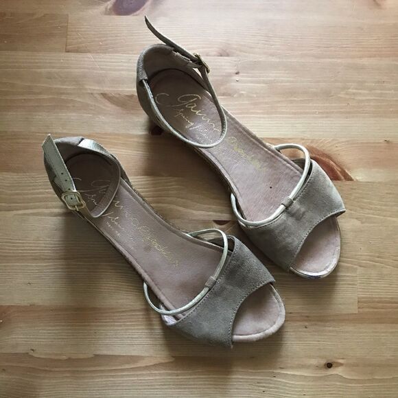 Gaimo brown and gold leather Peep toe sandals - Picture 1 of 7